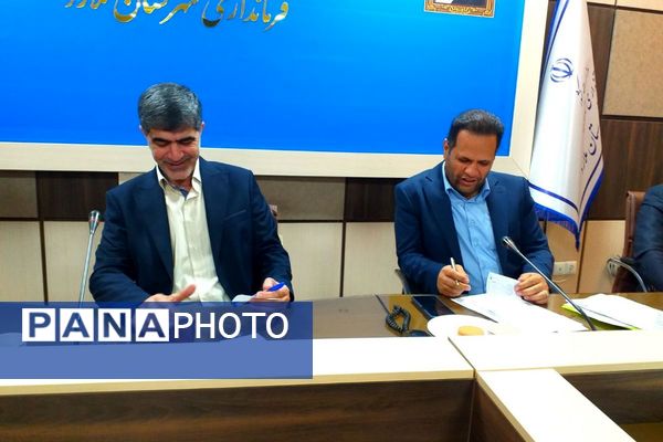 نشست شورای آموزش و پرورش ملارد به مناسبت هفته دولت 