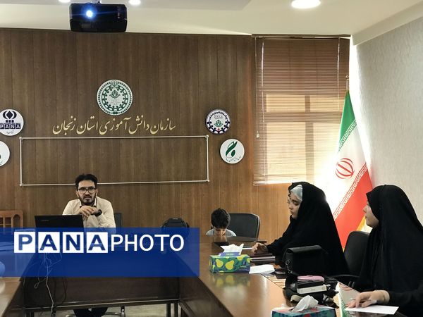 دوره آموزشی عکاسی و خبرنگاری خبرگزاری پانا استان زنجان؛ ویژه دانش‌آموز خبرنگاران دختر