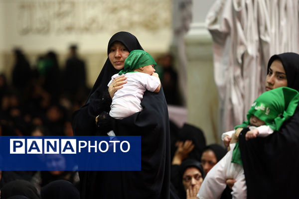 همایش شیرخوارگان حسینی در حرم بانوی کرامت