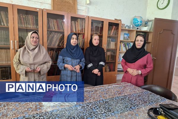 تقدیر از مدیر، کادر آموزشی و پرورشی آموزشگاه پویش ناحیه ۳شیراز 