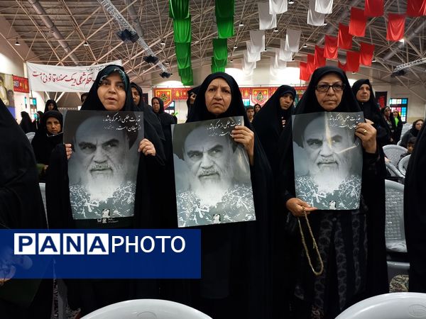 برگزاری مراسم سی و ششمین سالگرد ارتحال ملکوتی حضرت امام خمینی (ره) در اصفهان 
