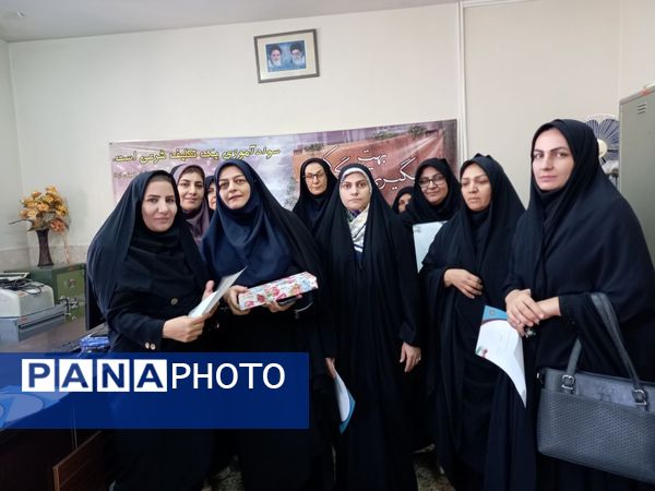 بازدید از نهضت سوادآموزی فلاورجان