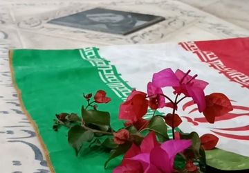 رونمایی از کتاب آینه در آینه؛ روایتی از یک عمر روشنایی در سرچشمه زارچ