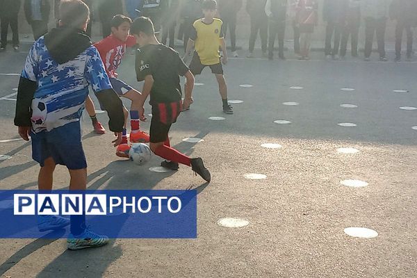  فینال المپیاد ورزشی درون مدرسه‌ای در دبیرستان بشارت بهارستان‌دو 