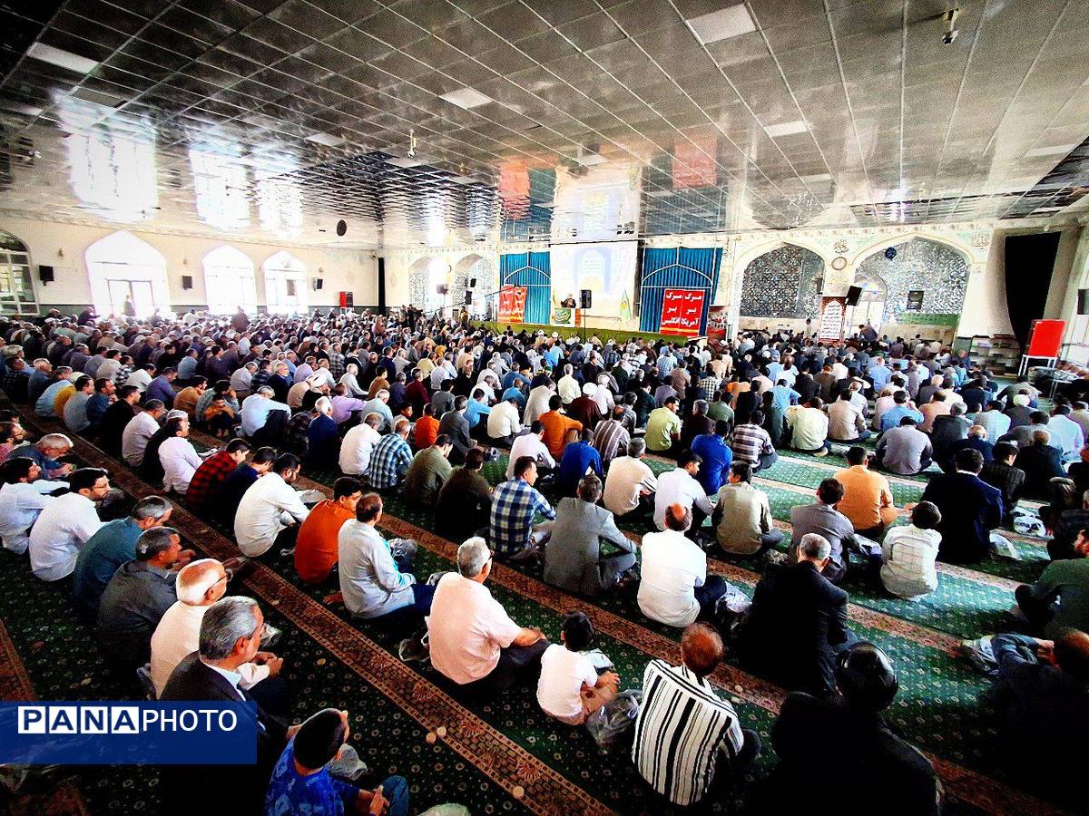 نماز عبادی سیاسی جمعه در شهرستان کاشمر 