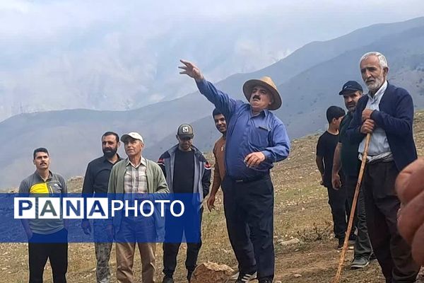 همایش پیاده‌روی خانوادگی در روستای لوط لاریجان 