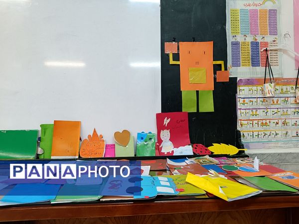 کتاب‌هایی از دل و دست کودکان در کلاس درس