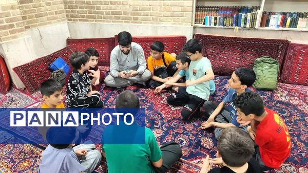 نقش نسل جوان در آینده انقلاب 