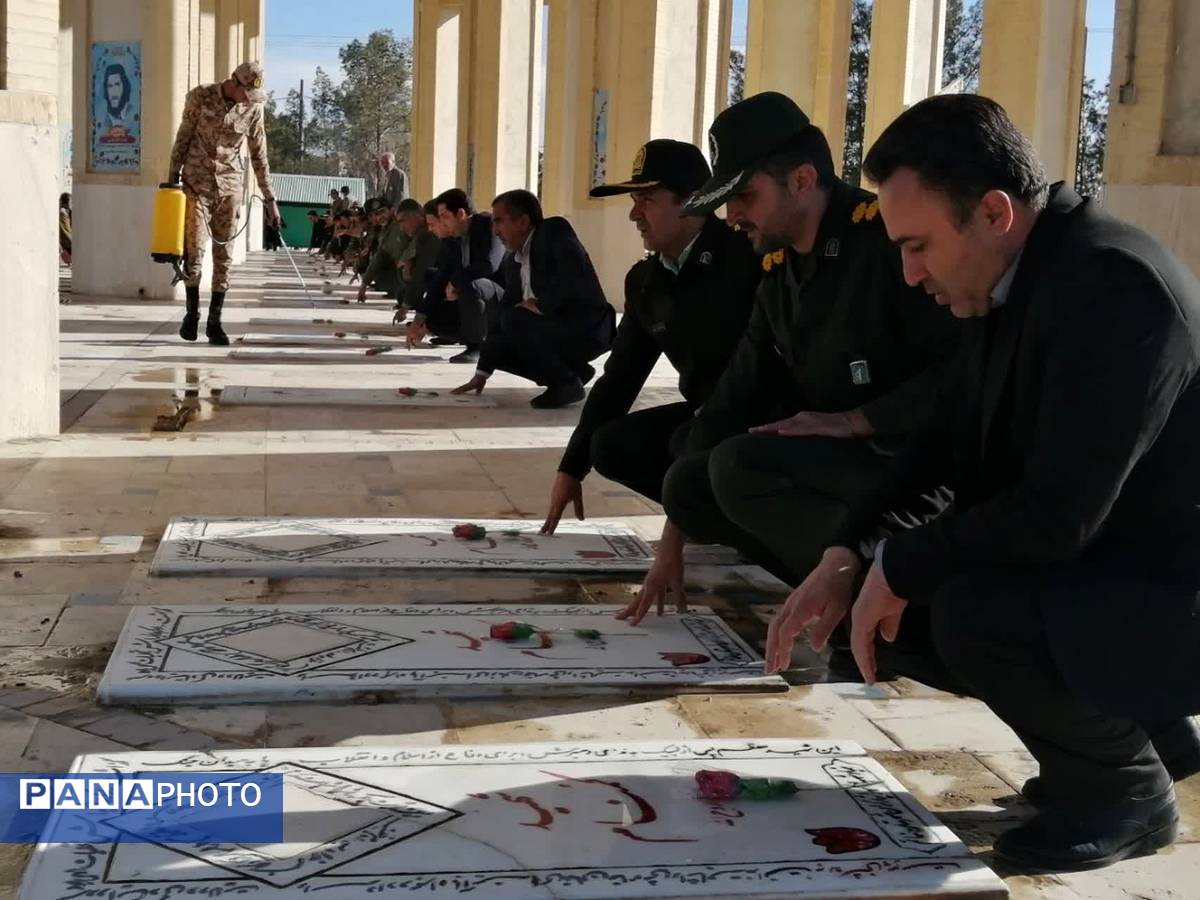 تجدید میثاق با آرمان‌های شهیدان و تقدیر از خانواده‌های معزز شهدا