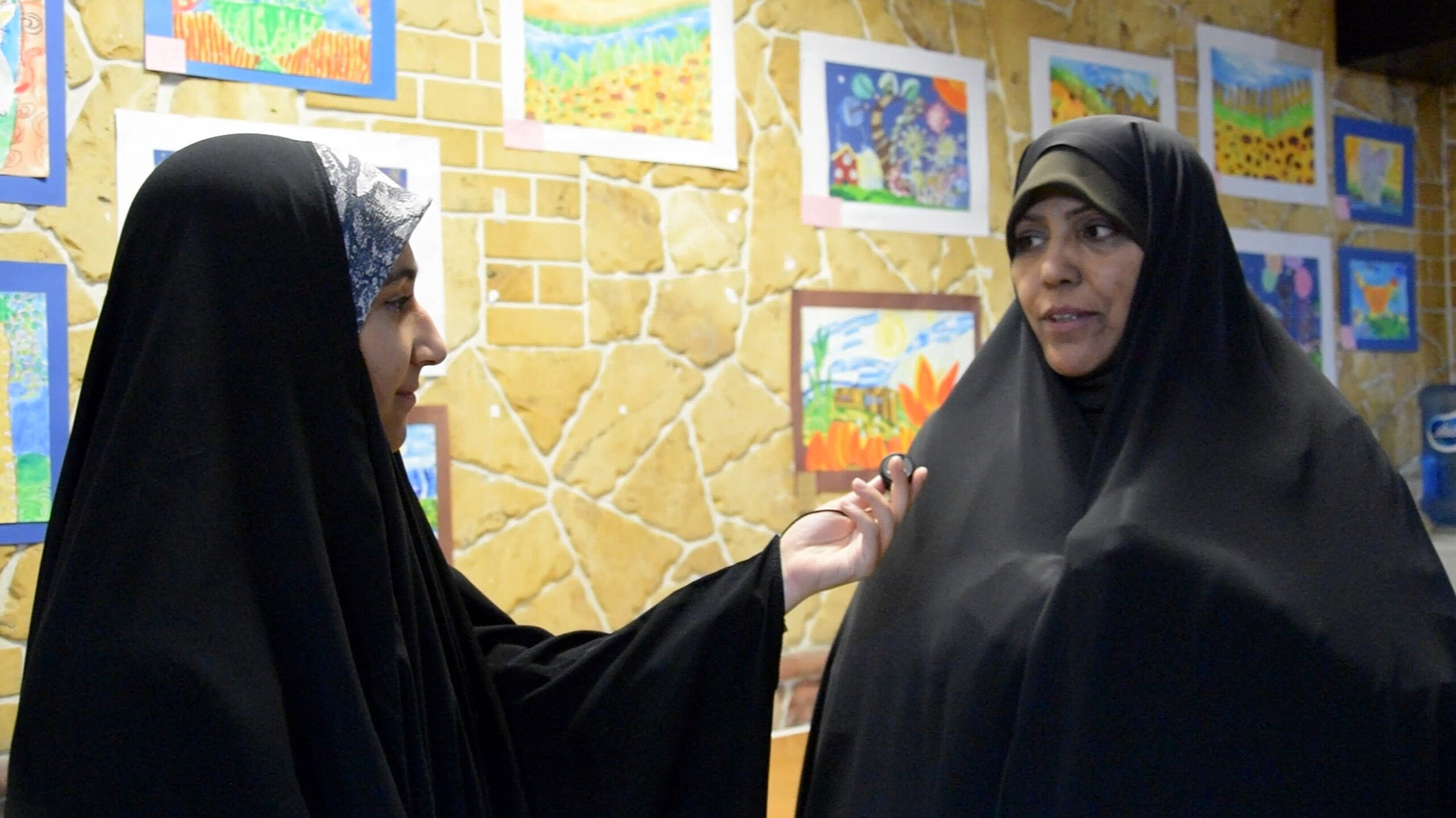 نمایش «سیاه و سفید» یادآور حقیقت وجودی انسان است