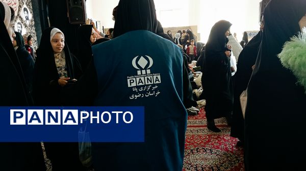 حضور خبرنگاران پانای کاشمری در نماز جمعه 