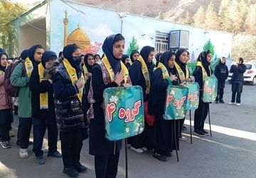 برگزاری اردوی تمشک دختران جوادآباد در اردوگاه شهیدمظفر پاکدشت