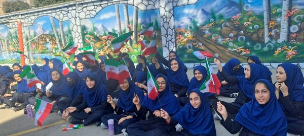 برگزاری المپیاد درون مدرسهای دبیرستان حضرت معصومه «س» ناحیه 4 کرج