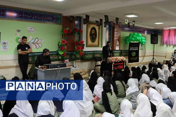  گرامیداشت شهادت حضرت زهرا در دبستان ناصر تبرا 