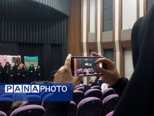 رویداد فرهنگی-هنری «ریحانه» در شهرستان ملارد