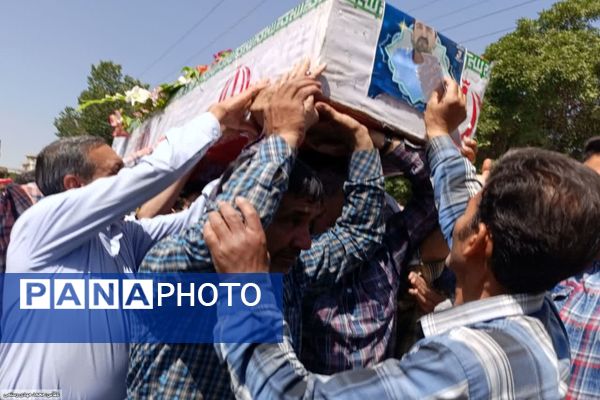 مراسم تشییع پیکر شهدای شهرضا در پی تجاوز ددمنشانه رژیم صفاک صهیونسیتی 