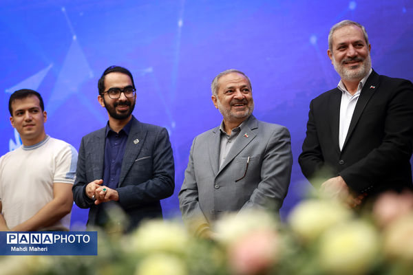 اختتامیه المپیادهای بین المللی ترکیبیات و هندسه ایران