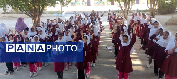 جشن روز پرستار در مدرسه مولوی فین