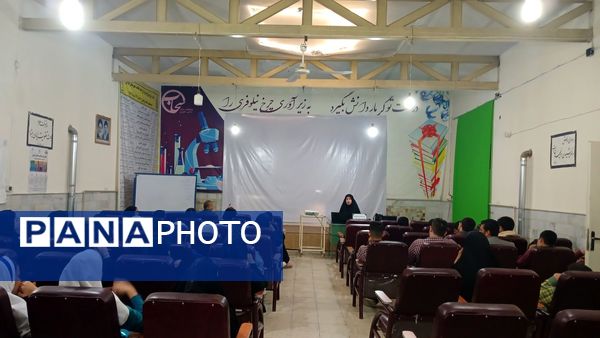 برگزاری دوره‌ کارگاهی خبرنگاری پانا ویژه‌ دانش‌آموزان شهرستان تفرش
