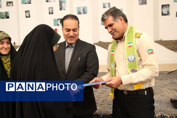 نشست مدیران سازمان دانش آموزی و رابطین پانا استان یزد