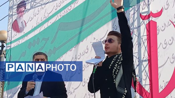 دانش آموزان اهوازی انزجار از استکبار جهانی را در قاب دوربین پانا ثبت کردند