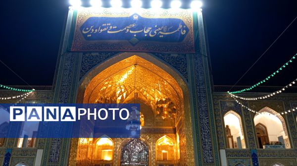 گل آرایی و چراغانی حرم رضوی 