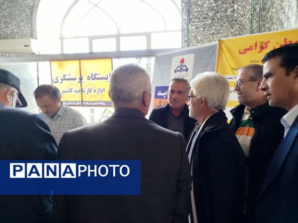 میز خدمت نماز جمعه کاشمر با حضور کارکنان شرکت گاز