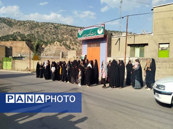 استقبال پر شور مردم چاروسا از کاروان خدام رضوی