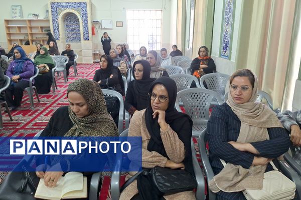 دومین جلسه آموزش خانواده در دبیرستان پویش