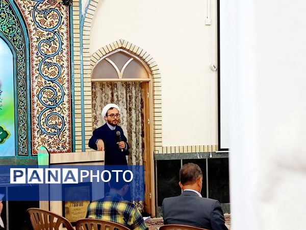 برگزاری جلسات سلسله مباحث آشنایی با جنگ شناختی و رسانه در کاشمر