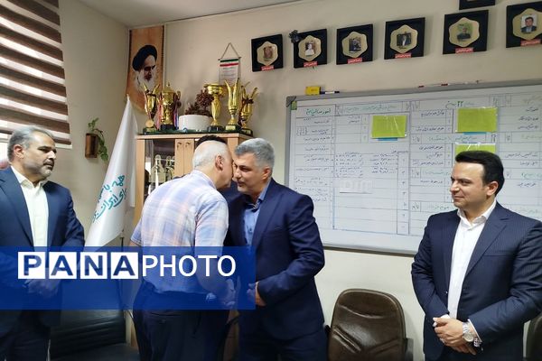  برگزاری مراسم تودیع و معارفه کارشناس مسئول تربیت بدنی ناحیه دو شهرری
