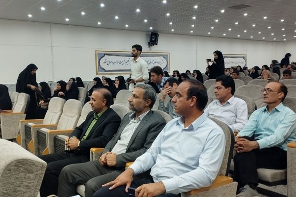 همایش تجلیل از برگزیدگان جشنواره نوجوان خوارزمی در خلیل آباد