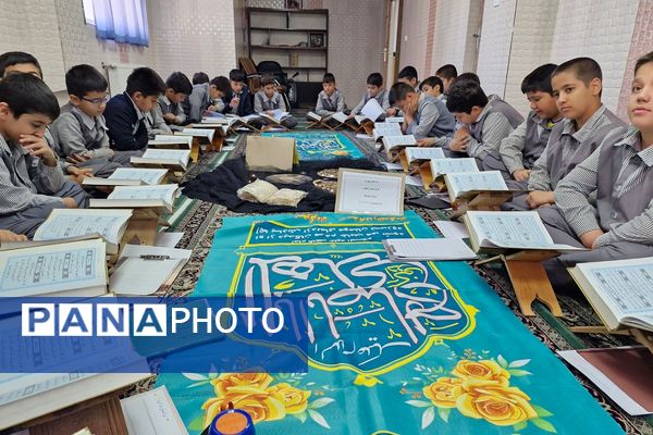 برگزاری مراسم به مناسبت ایام فاطمیه در مدارس ناحیه دو شهرری 