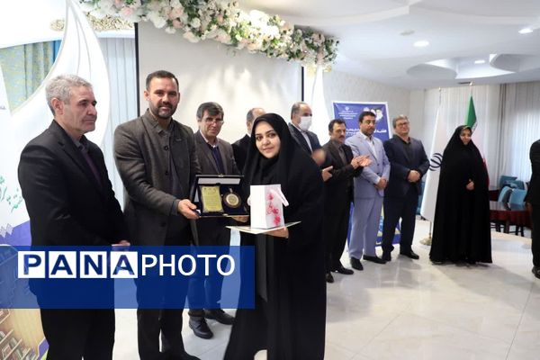 تجلیل از پژوهشگران برتر آموزش و پرورش استان آذربایجان شرقی