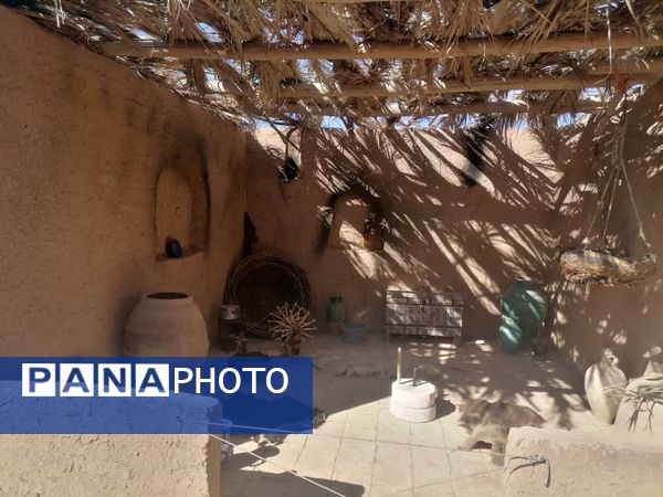 آشنایی نوجوانان با تاریخ صدر اسلام در نمایشگاه حدیث غربت یزد