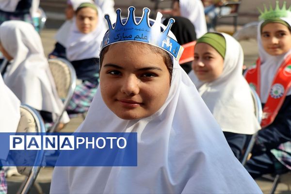 ویژه برنامه ماجراجویی در سرزمین علم در مدارس شهرستان پاکدشت 