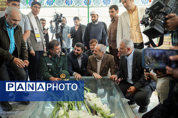 آیین گرامیداشت شهیدحسین فهمیده