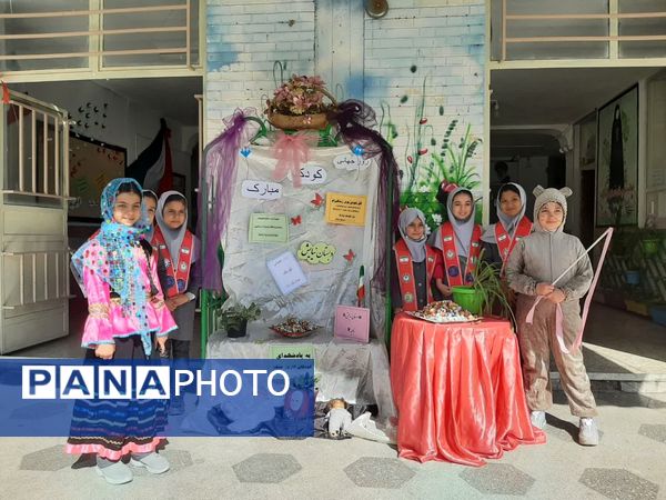 جشن شادمانه روز کودک در دبستان نیایش