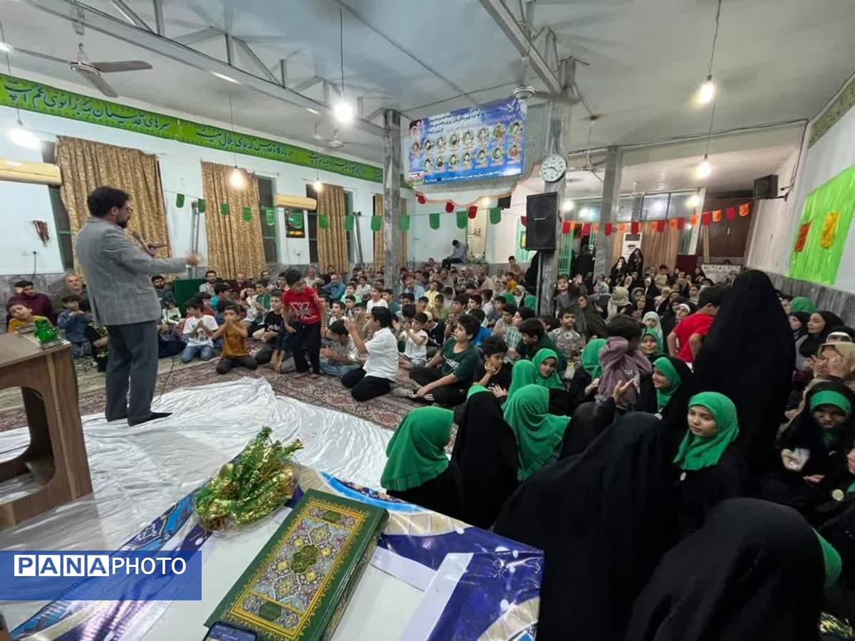 مجمع قاریان و حافظان قرآن دارالقرآن الثقلین در حسینیه ارشاد