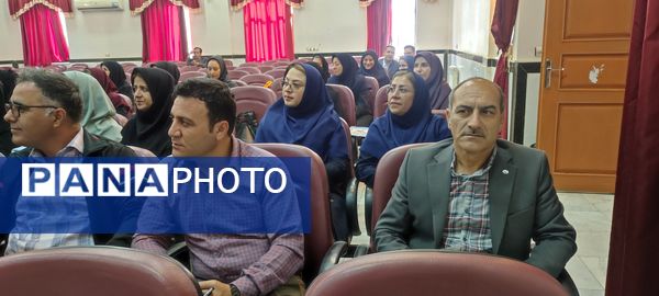 جلسه توجیهی پویش ملی سلامت دهان و دندان ویژه مدیران ابتدایی و معلمان پایه سوم در شهرستان شیروان