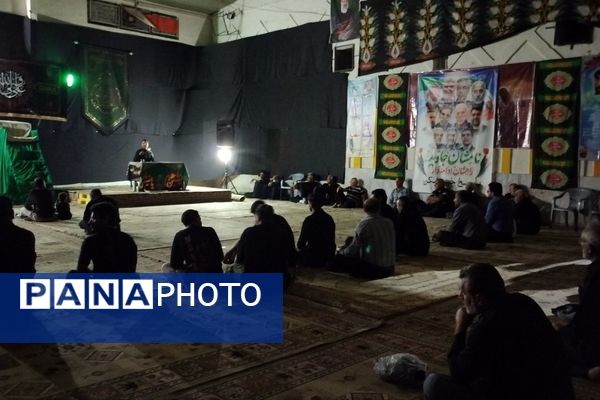 شور حسینی در شب چهارم محرم 1404 در هیات فرهنگیان ناحیه ۳ شیراز 