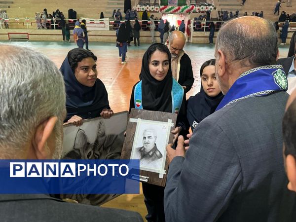 همایش استانی «یاوران انقلاب - پیشتازان مقاومت» در کنگان