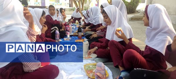 برگزاری صبحانه سلامت در مدارس فین