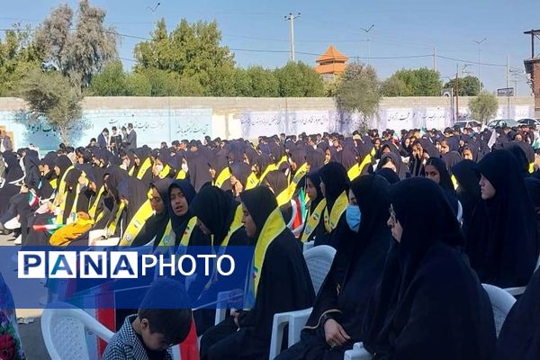 مانور یاوران انقلاب دانش‌آموزان عشایری