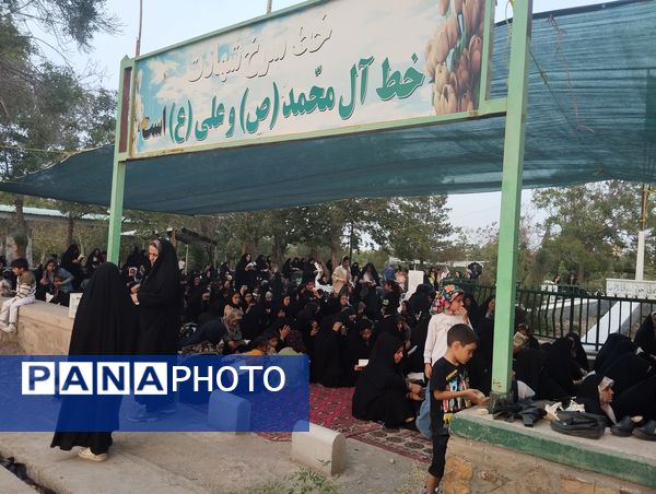 محفل نورانی دعای عرفه در گلزار شهدای شهرک طرق 