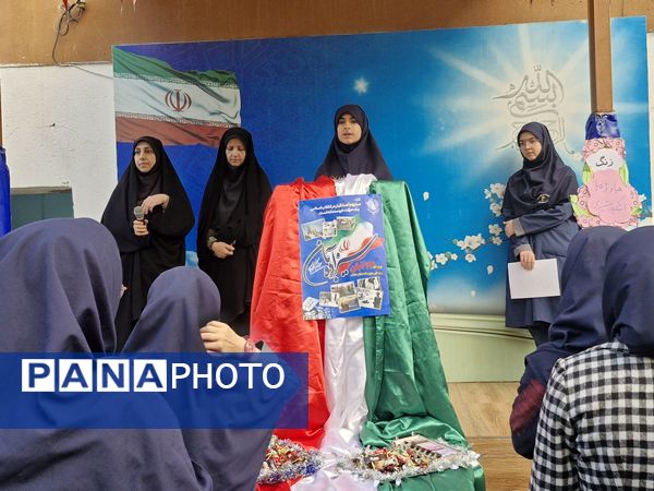 دبیرستان شاهد خیام میزبان جشنی پرشور به مناسبت روز دانش‌آموز