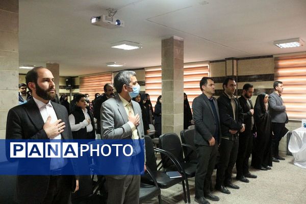  آیین بزرگداشت هفته پژوهش با تجلیل از برگزیدگان