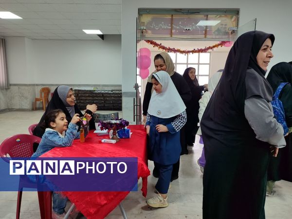 گرامیداشت روز دختر در قائمشهر