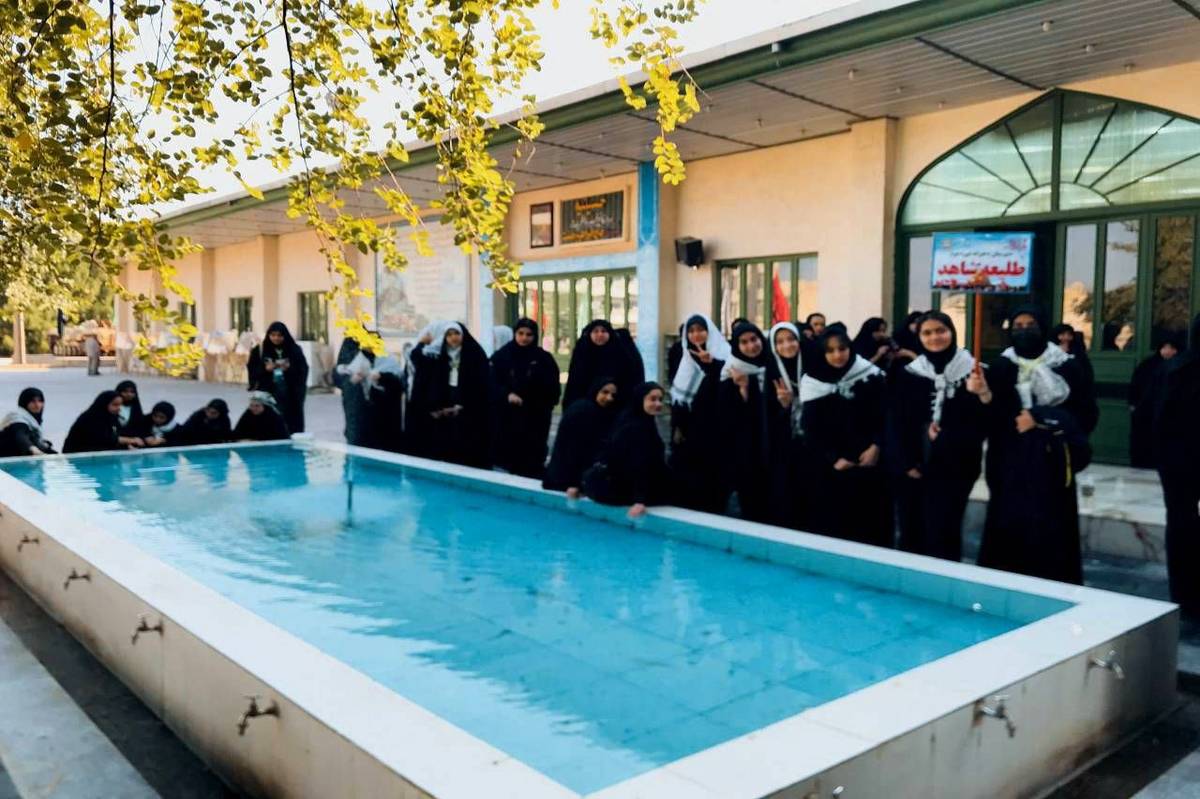 دانش‌آموزان طلیعه شاهد در سفری معنوی به سرزمین نور قدم گذاشتند