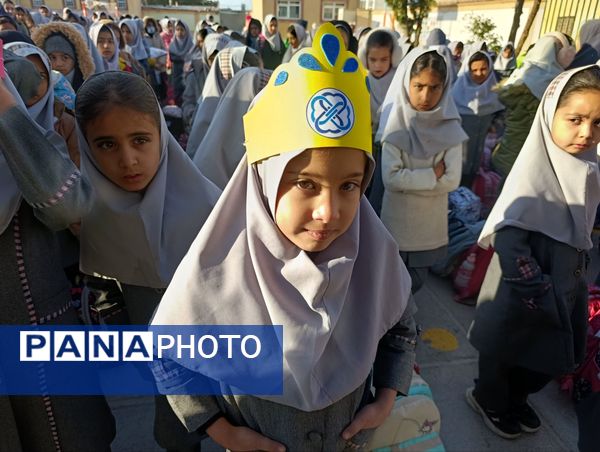 افتتاحیه  سفیران سلامت دبستان دختران ی شهید ترابی